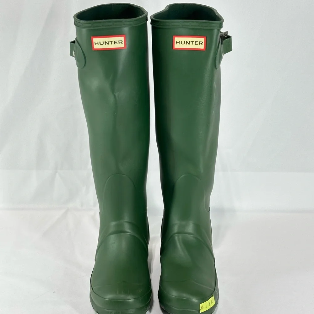 #188 Hunter Women's Original Tall Rain Boots - Green US 5 EUR 36